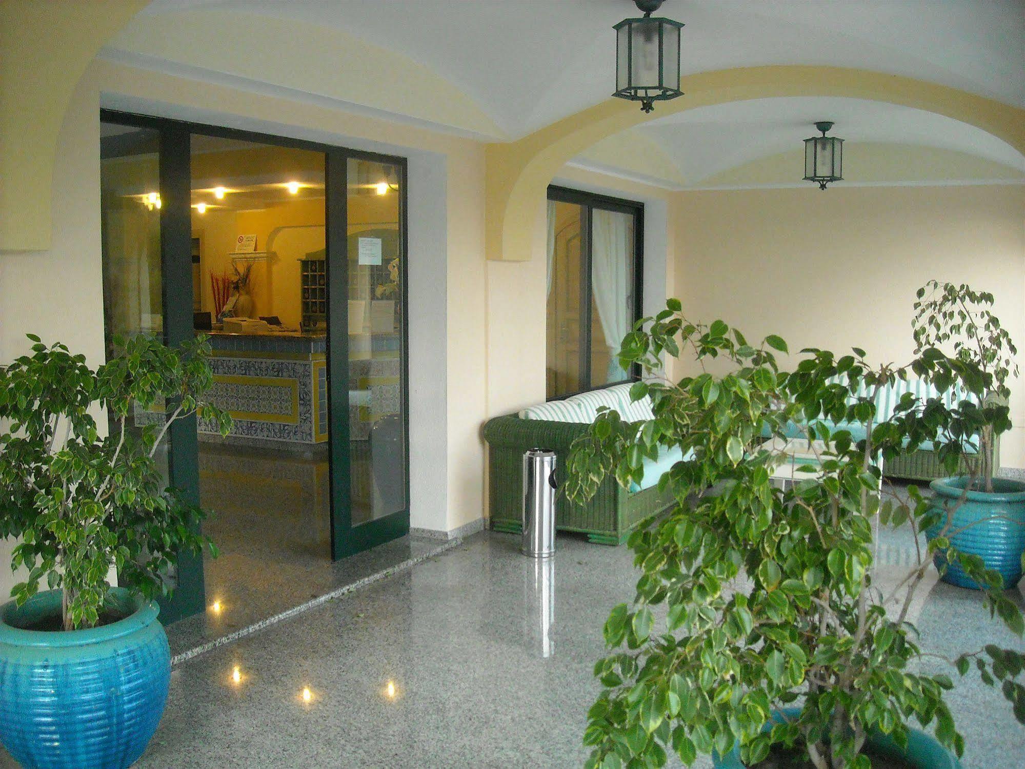 Residence Cala Liberotto Exterior foto